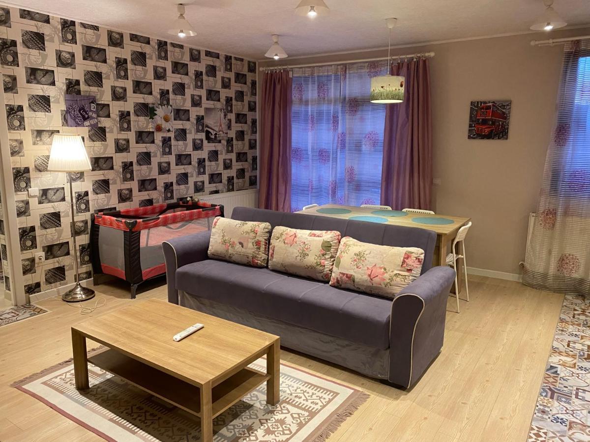 Igi Red Flat With Free Private Parking Apartment Cluj-Napoca Exterior photo